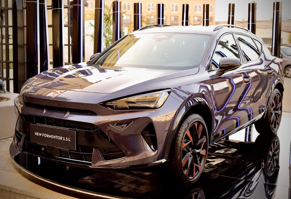 كوبرا فورمنتور