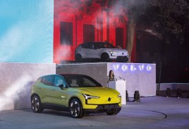 سيارات فولفو