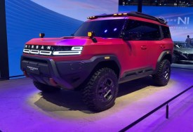 نيسان تيرانو التجريبية