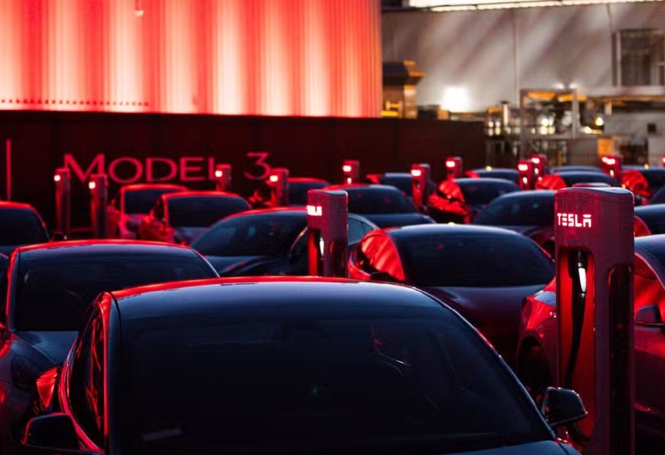 تسلا 3