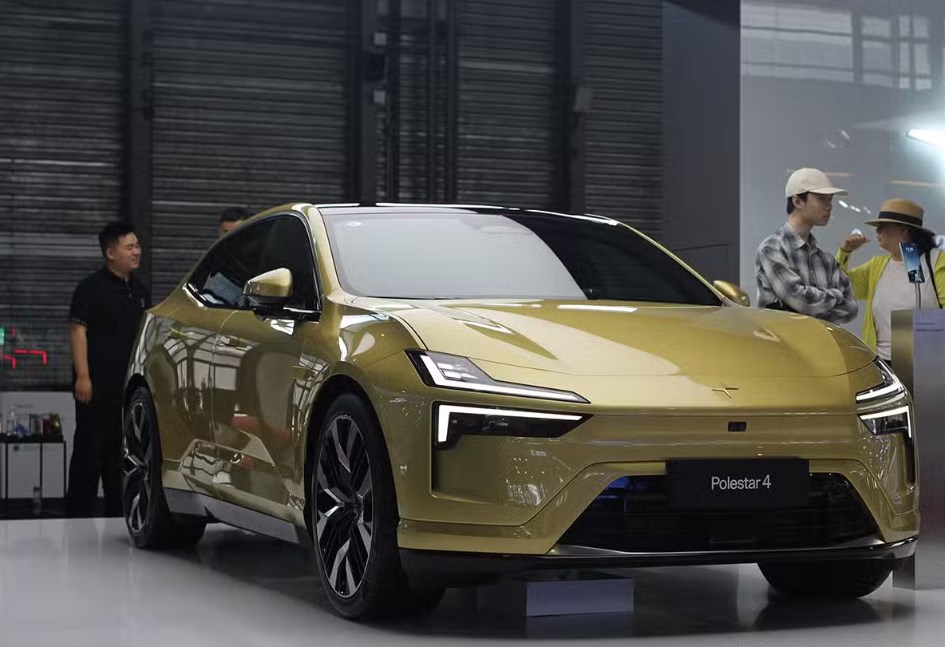 بولستار 4