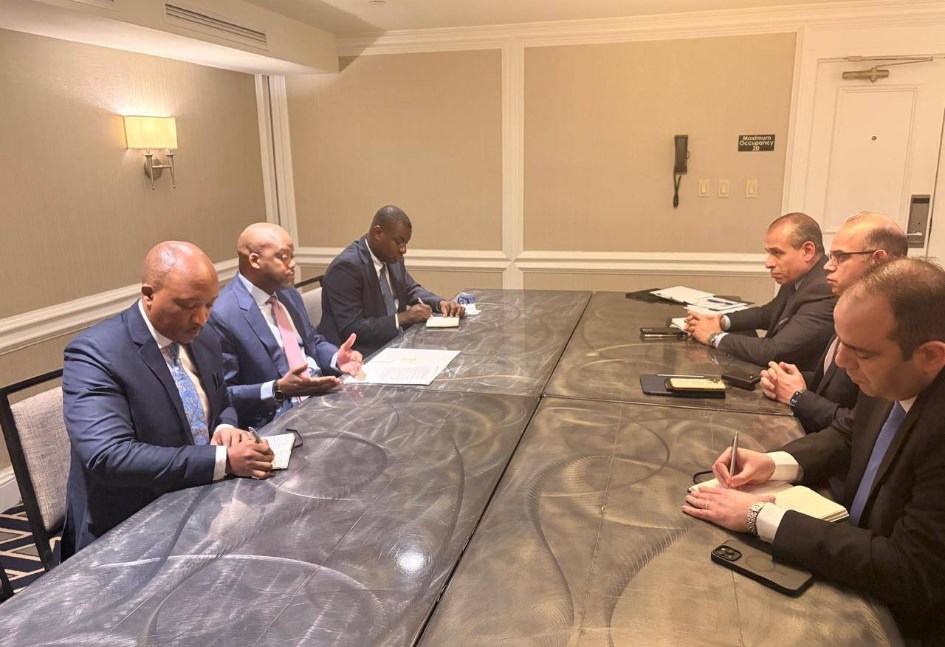 لقاء محمد فريد صالح وزير الاستثمار والتجارة الخارجية في واشنطن مع وامكيلي ميني، الأمين العام لسكرتارية اتفاقية منطقة التجارة الحرة القارية الأفريقية