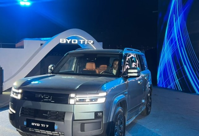 BYD Ti7