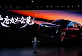  BYD تستعد لإطلاق "Datang SUV