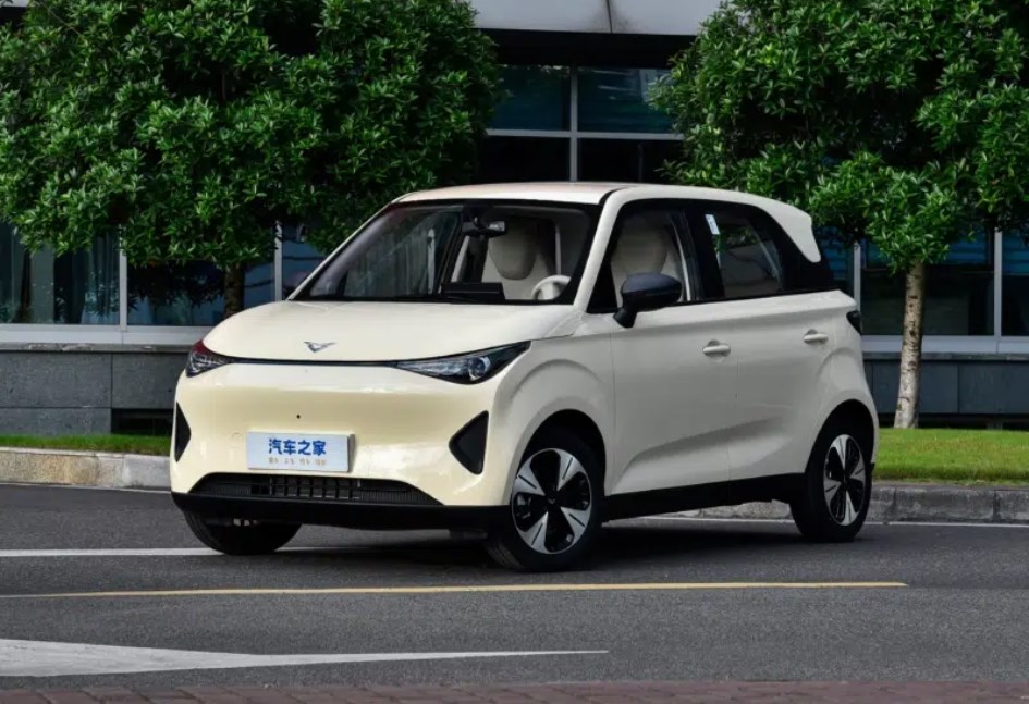 e-Qute 04 