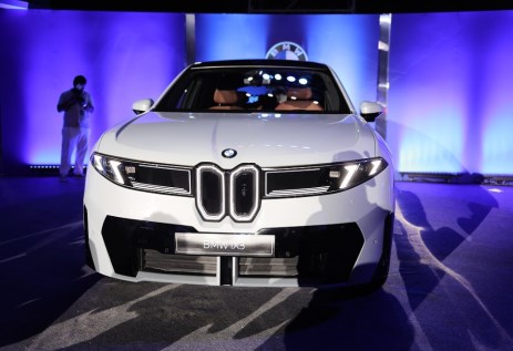 BMW iX3