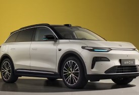 Leapmotor C11
