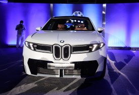 BMW iX3