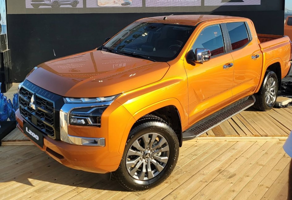 ميتسوبيشي L200 