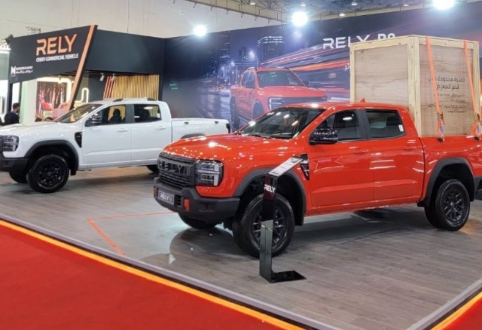 شاحنات Rely R8 في معرض الأهرام للنقل