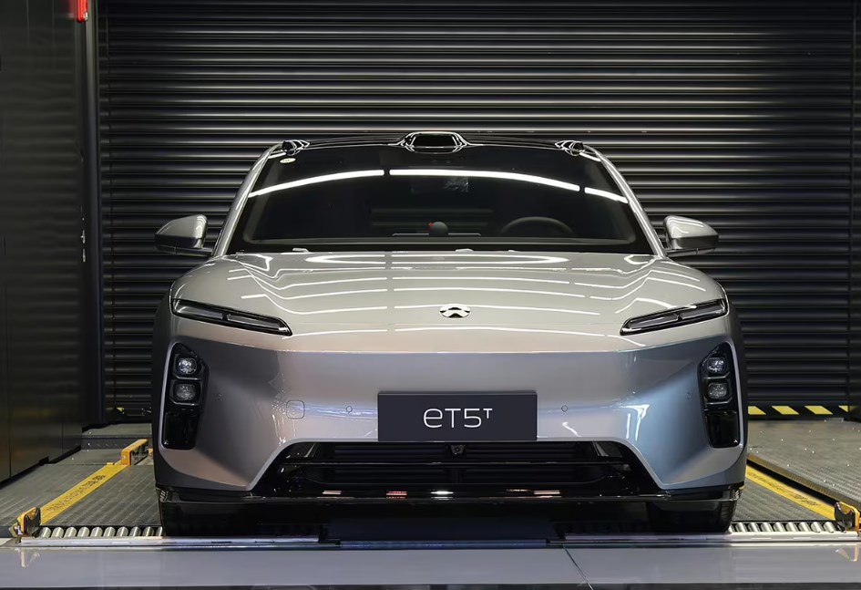 Nio ET5